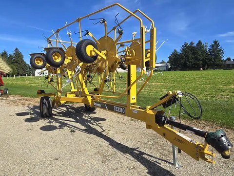Main image for New 2024 Vermeer TE3310 Tedder Rake