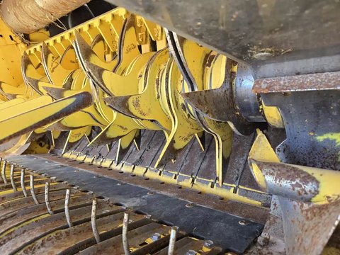 Main image for Used 2022 New Holland ROLL-BELT 450 Round Baler