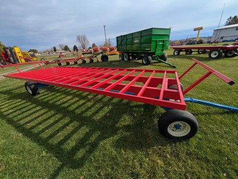 Main image for New 2025 Creekbank Welding 25FT Bale Wagon