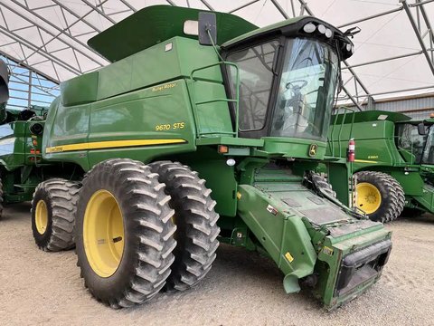 Main image for Used 2009 John Deere 9670 STS Combine