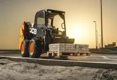 Main image for 2026 JCB 215 Skid Steer