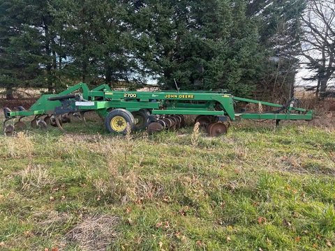 Main image for Used John Deere 2700 Disc Ripper