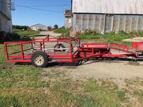 Main image for Used Steffen Systems 1250 Bale Accumulator