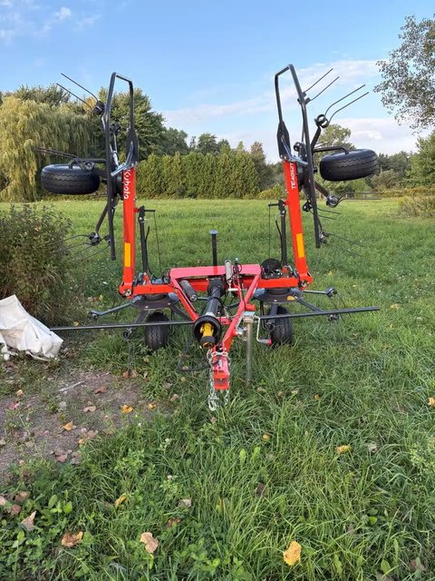 Main image for Used Kubota TE4052T Tedder