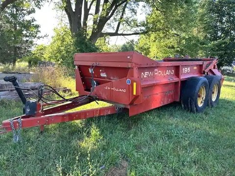 Main image for Used 2008 New Holland 195 Manure Spreader