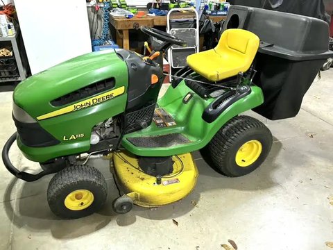 Main image for Used 2010 John Deere LA115 Lawn Tractor
