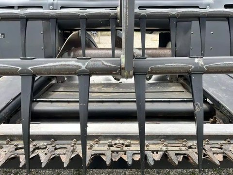 Main image for Used 2019 Gleaner 9255 Header - Draper