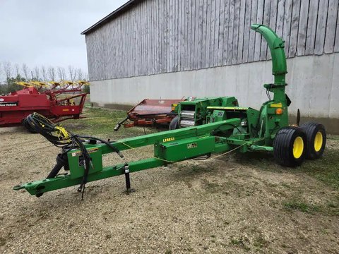 Main image for Used 2010 John Deere 3975 Forage Harvester