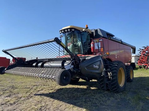 Main image for Used 2017 Versatile RT490 Combine