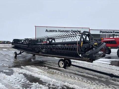 Main image for Used 2018 MacDon FD75 Header Combine