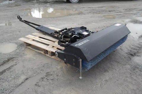 Main image for Used Mahindra 700632 Sweeper