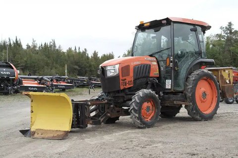 Main image for Used Kubota L4060 Tractor