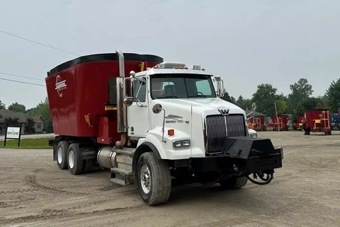 Main image for Used 2019 Supreme 1400TTM TMR Mixer