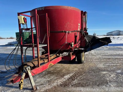 Main image for Used Jaylor 1500 TMR Mixer