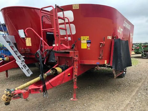 Main image for Used Trioliet SOLOMIX 2-2000LZK TMR Mixer