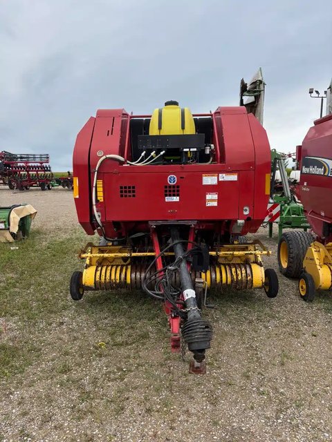 Main image for Used 2003 New Holland BR740 Round Baler