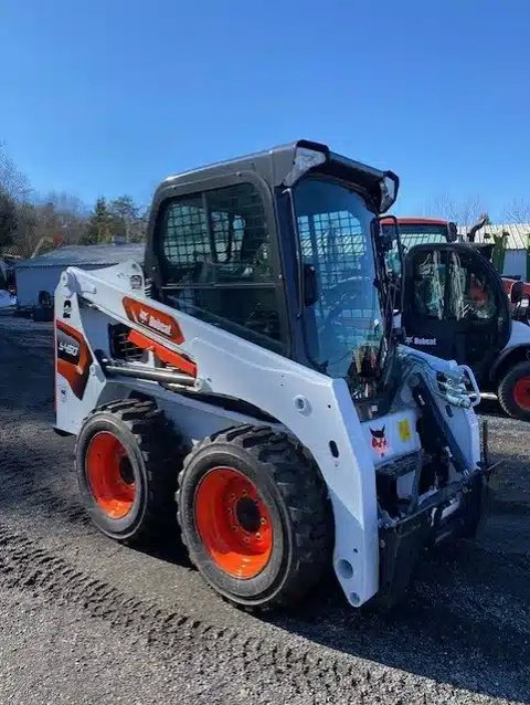 Main image for New 2025 Bobcat S450 Skid Steer