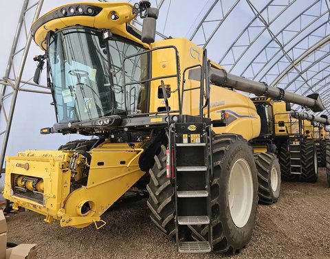 Main image for Used 2024 New Holland CR8.90Z Combine