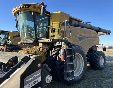Main image for Used 2024 New Holland CR9.90Z Combine