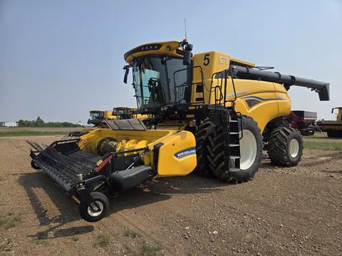 Main image for Used 2024 New Holland CR8.90Z Combine