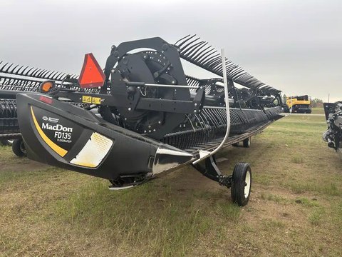 Main image for Used 2018 MacDon FD135 Header - Draper