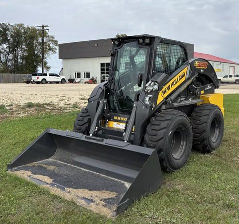 Main image for New 2025 New Holland L328 Skid Steer