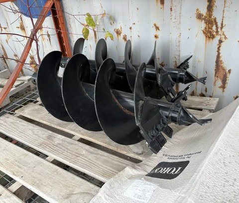 Main image for New 2023 Toro AUGER Tractor Loader