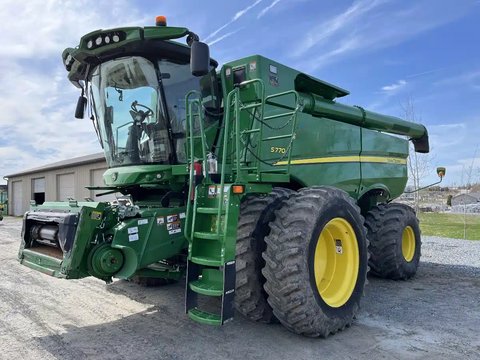 Main image for Used John Deere S770 Combine