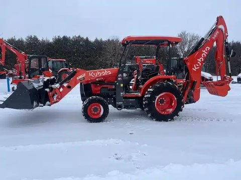 Main image for Used 2022 Kubota M62 Backhoe Loader