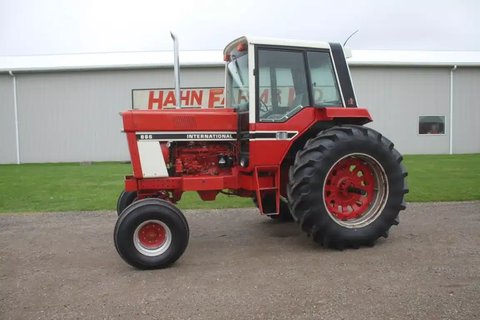 Main image for Used International Harvester 886 Tractor
