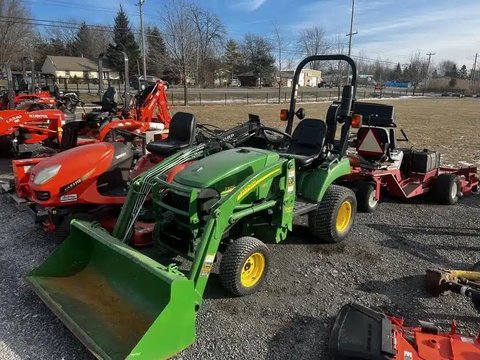 Main image for Used 2008 John Deere 2305 Tractor