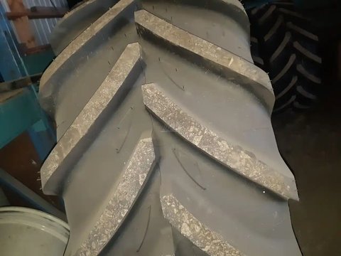 Main image for New Michelin 600/60R34 Tires & Rims