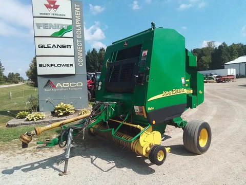 Main image for Used 2005 John Deere 582SS Round Baler