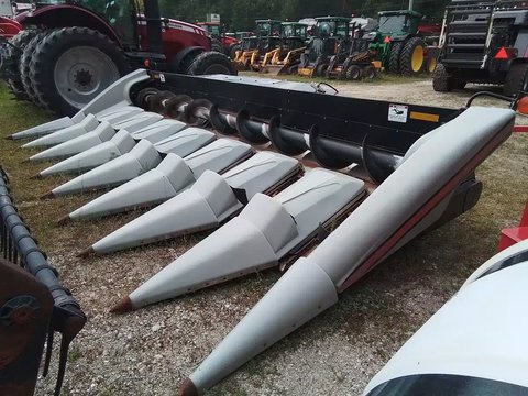 Main image for Used 2001 Gleaner HUGGER830 Combine Attachment