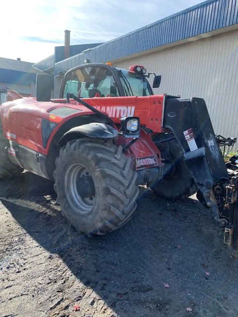 Main image for Used 2014 Manitou MLT 960 TeleHandler