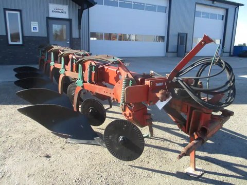 Main image for Used Kverneland BC8NR Plow