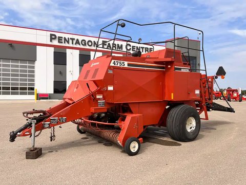 Main image for Used 1996 Hesston 4755 Square Baler - Small