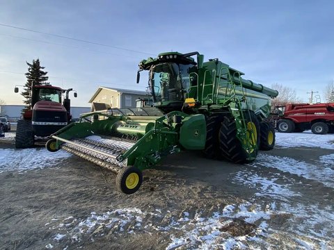 Main image for Used 2022 John Deere X9 1100 Combine