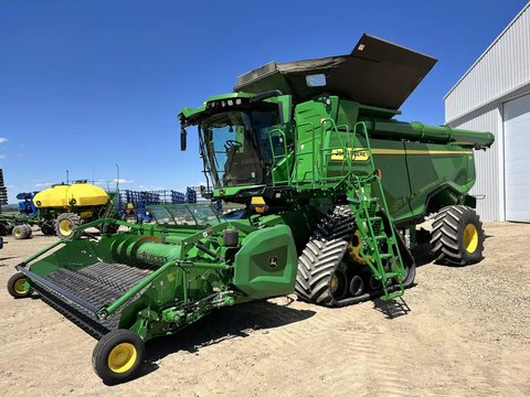 Main image for Used 2023 John Deere X9 1100 Combine