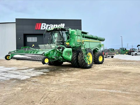 Main image for Used 2024 John Deere X9 1100 Combine