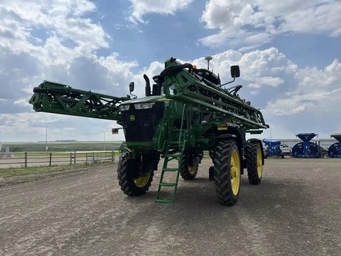 Main image for Used 2021 John Deere R4044 Sprayer - Self Propelled