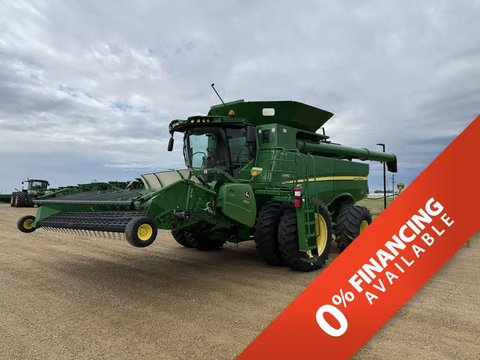 Main image for Used 2013 John Deere S690 Combine