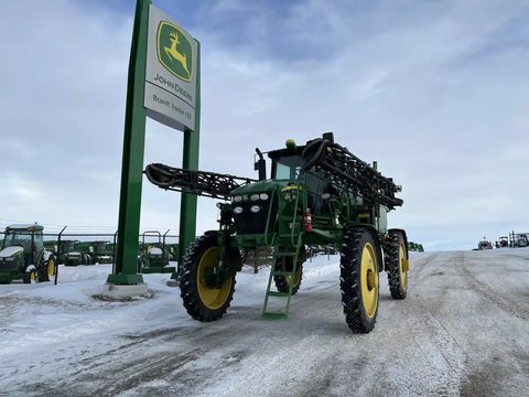 Main image for 2011 John Deere 4830 Sprayer - Self Propelled