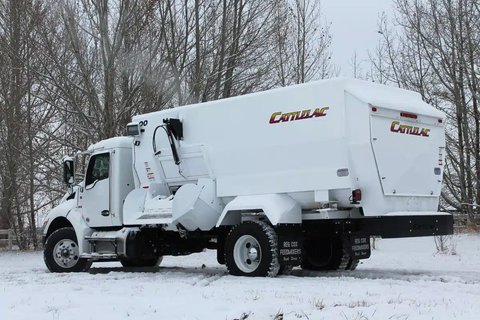 Main image for New 2025 Cattlelac 600 TMR Mixer