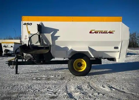 Main image for New 2025 Cattlelac 450 TMR Mixer