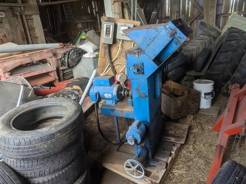 Main image for Used Farmatic Meter Hammer Mill