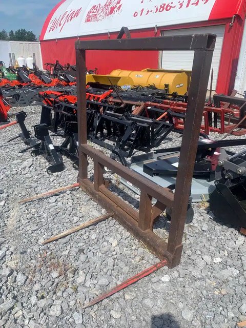 Main image for Used HLA Attachments 3 PRONG Bale Spear