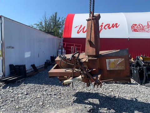 Main image for Used Meteor SB87 Snow Blower