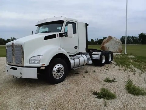 Main image for Used 2021 Kenworth T880 Semi-Truck