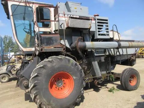 Main image for Used 1981 Gleaner F2 Combine